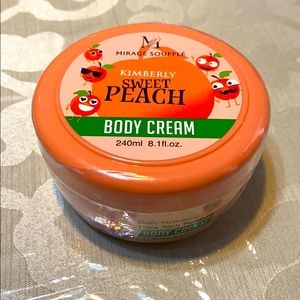 This is sweet peach body cream